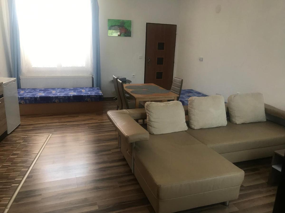 Vila Nikola Králíky Екстериор снимка